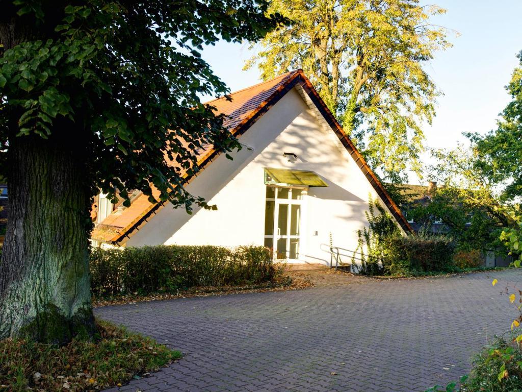Hotel Babalou Im Burckhardthaus Gelnhausen Exterior foto